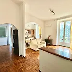 Modern Comfort Near Inalpi Arena
