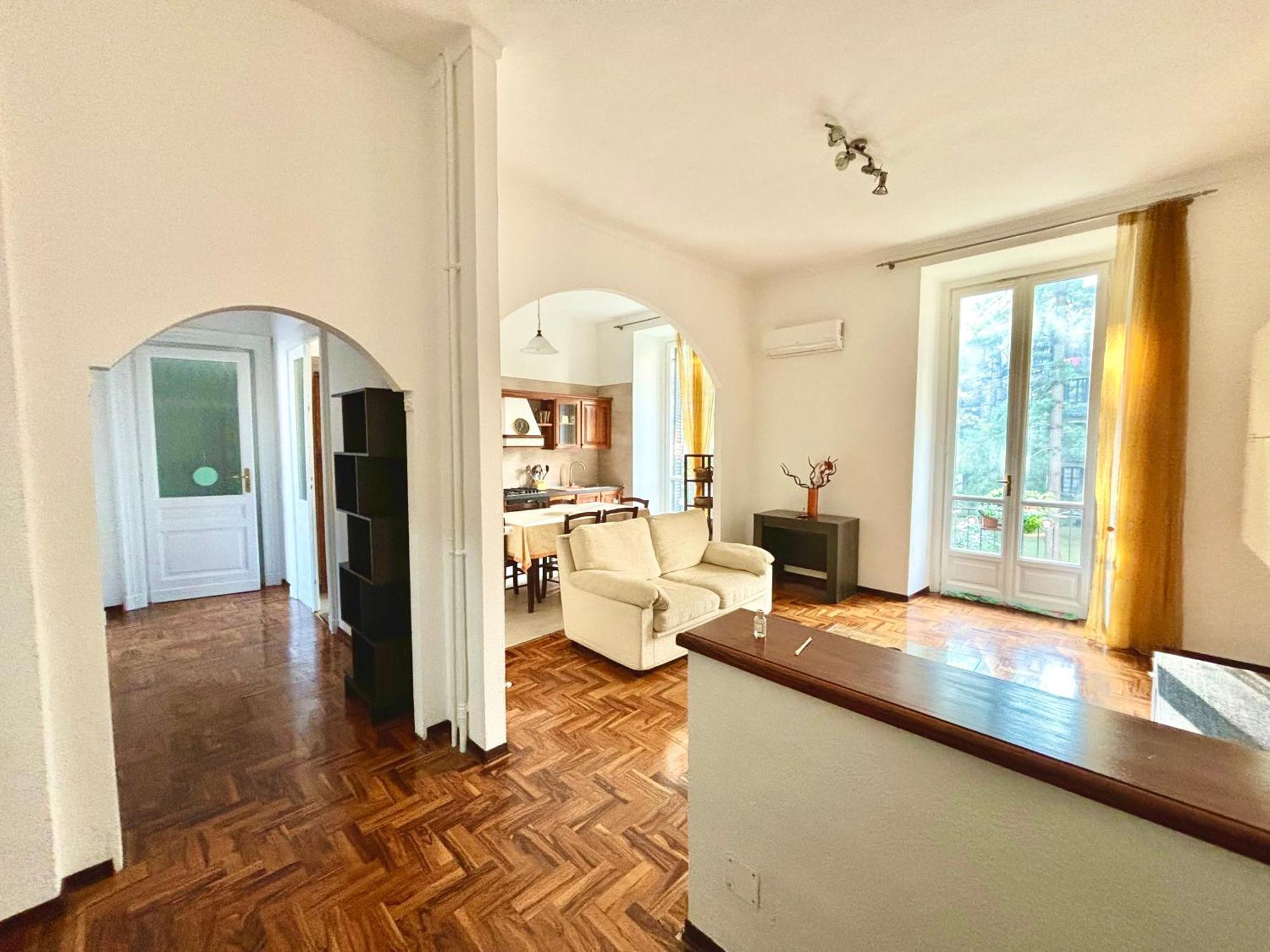 Modern Comfort Near Inalpi Arena Appartement
